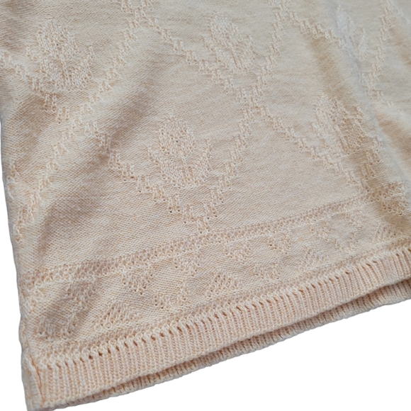 RARE Vintage Pastel Yellow Flower Knit V Neck Sweater Spring Casual Lightweight - Picture 4 of 7